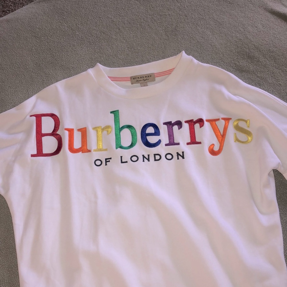 BURBERRY RAINBOW SWEATSHIRT worn twice